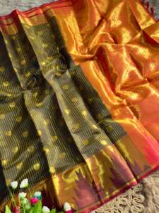 Ropa Étnica de Primera Calidad, Saree de Seda Suave Kanjiveram, Blusa con Bordado Zari Dorado, Moda Tradicional para Mujer, Saurya Life - Product Image 5