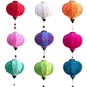 Lighted คริสมาสต์ปั่นน้ำหมุนระยิบระยับแสงขึ้นหิมะลูกโลกโคมไฟ - Product Image 1