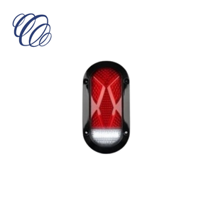 Boîtier en polycarbonate robuste et aérodynamique à profil bas, feu arrière combiné de 6 watts - Product Image 1