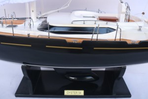 Modèle de Yacht à Voile Britannique en Bois Fait Main OYSTER 54 pour la Décoration de la Maison, Cadeau d'Affaires et Collection - Product Image 3
