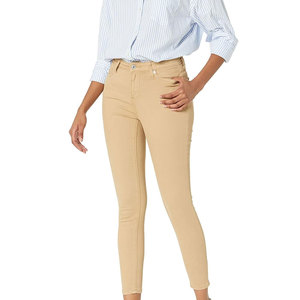 Pantalon en jean à jambes larges pour femmes, coupe décontractée, tissu respirant et doux, collection de vêtements décontractés et urbains pour tous les jours - Product Image 4