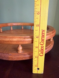 Bandeja giratoria de madera Simple Lazy Susan, ideal para mesa de comedor, encimera de cocina y uso diario. Venta al por mayor desde India. - Product Image 3
