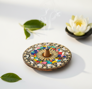 Porta Incienso Redondo de Piedra Hecho a Mano para Conos y Varillas – Quemador de Incienso Decorativo Navideño | Decoración Redonda Hecha a Mano para el Hogar Round-ISRH2 - Product Image 1