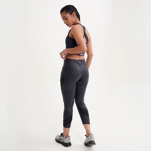 Soutien-gorge de sport personnalisable à maintien élevé pour femmes Design sans couture respirant grande taille pour Yoga Fitness impression respirante simple - Product Image 4