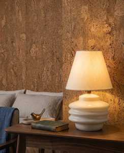 Lampe de table moderne en céramique blanche avec abat-jour en tissu, lumière d'ambiance chaude pour chambre à coucher - Product Image 1