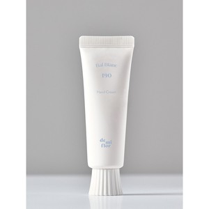 Cuidado de manos y pies Demiflo Demiflora 190 Bal Blanc Crema de Manos 40ml, lotes de loción para el cuidado de la piel de mujeres negras - Product Image 1