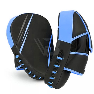Almohadillas de Boxeo de Cuero con Diseño Personalizado Hechas en Pakistán, Transpirables, Absorbentes de Humedad, Protección UV, Duraderas, Mejor Precio, MOQ Bajo - Product Image 1