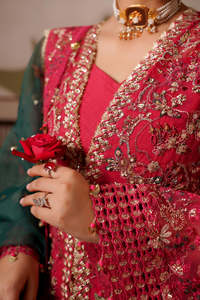 Robes de mariée indiennes et pakistanaises, ensembles de robes de mariée, robes de soirée de créateurs, robes de soirée brodées de sequins, tailles et logo personnalisés - Product Image 5