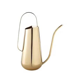 Arrosoir en métal attrayant, outil professionnel d'arrosage des plantes pour le jardin - Product Image 2