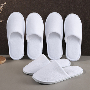 Pantuflas Blancas Desechables Cómodas con Tela No Tejida para Hoteles, Resorts, Habitaciones y Suministros de Hostelería - Product Image 6