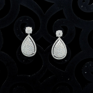 Pendientes colgantes de diamantes cultivados en laboratorio con corte de pera para mujer, pendientes colgantes de lujo con pavé en forma de lágrima, regalo de boda y cumpleaños - Product Image 2