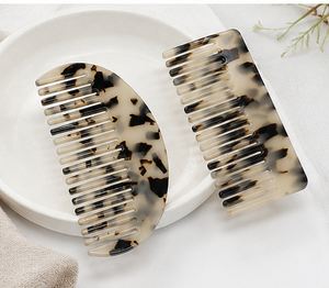Natural Buffalo Horn Eco-Friendly Durable Handmade Wide Tooth Detangling Anti-Static Hair - Product Image 1
