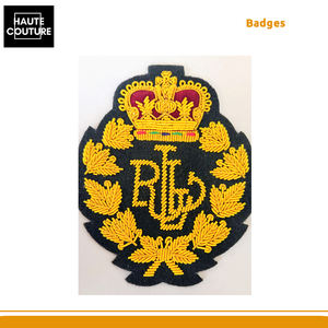 Badges brodés à la main à coudre, tailles et couleurs personnalisées disponibles - Meilleures ventes - Marques avec feuilles d'or et couronne - Product Image 5