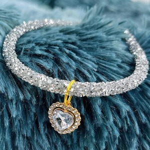 Collier pour animaux de compagnie, collier pour chat et chien avec pendentif cœur en diamant, bijoux de luxe, collier pour chiot en métal avec chaîne en strass et fermoir doré - Product Image 4
