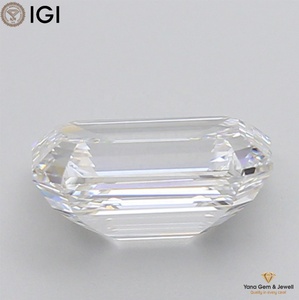 Diamant de 3,00 carats, couleur F, clarté VVS1, avec certificat IGI, diamant de forme émeraude cultivé en laboratoire CVD pour pendentif solitaire de luxe - Product Image 3