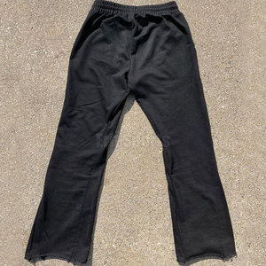 Pantalon évasé pour homme avec logo personnalisé, orné de strass, en tissu extensible et respirant, nouveau style 2026 - Product Image 5