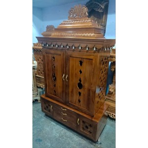 Gabinete de Templo de Madera de Teca Tallado a Mano, Venta al por Mayor, Moradabad, India - Product Image 2