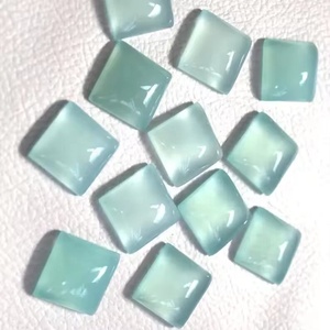 Pierre précieuse naturelle de calcédoine aqua de 10 mm, taille princesse, calibrée, pour la fabrication de bijoux, fournisseur en gros d'usine, prix de gros - Product Image 2