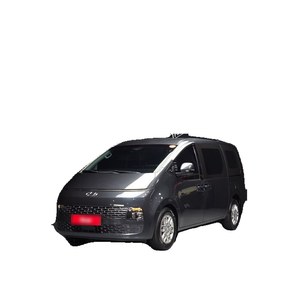 Hyundai Staria Cargo 2024 de 3 Plazas con Caja de Cambios Automática, Asientos de Cuero, Volante a la Izquierda, 44,290 km, Combustible Diésel - Product Image 1