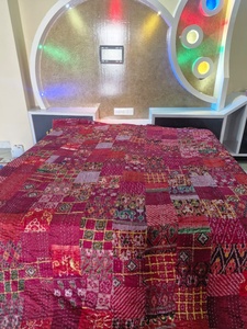 <b>Indian</b> 100% Cotton <b>Throw</b> Blanket Handmade Kantha Bedspread Colorful Patchwork Quilt Bohemian Style Reversible Eco-Friendly - Product Image 1
