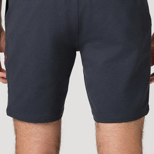 Acabado a medida con un look informal elegante, ropa semiformal adecuada para salidas y pantalones cortos chinos clásicos para hombre con logotipo personalizable - Product Image 6