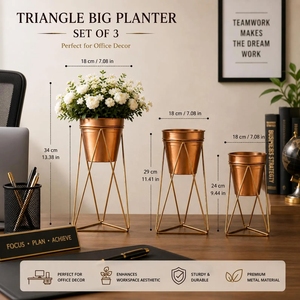 Ensemble élégant de 3 supports de plantes au sol et de table en cuivre métallique doré avec base en fil métallique géométrique pour plantes d'intérieur - Product Image 3