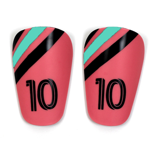 Protège-tibias en plastique noir avec impression par transfert thermique numéro 10 pour la protection des joueurs de football adultes, toutes saisons, légers - Product Image 4