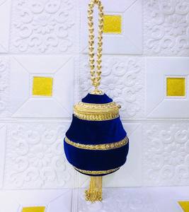 Bolso de mano artesanal con cuentas para fiesta, con forro de satén, cierre de solapa y correa para el hombro para damas - Promoción y regalo para bodas - Product Image 3