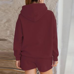 Conjunto de Sudadera con Capucha y Pantalones Cortos Deportivos para Mujer con Logotipo Personalizado, Conjunto de Sudadera con Capucha y Pantalones Cortos para Mujer - Product Image 5