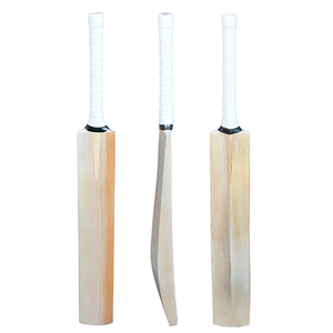 ไม้คริกเก็ตคลาสสิค Marajdin Impex ทำจากไม้ English Willow เย็บมือ ใช้ได้ทั้งมือซ้ายและขวา เป็นมิตรกับสิ่งแวดล้อม หนา 38 มม. น้ำหนัก 2.8 ปอนด์ ทนทาน - Product Image 2
