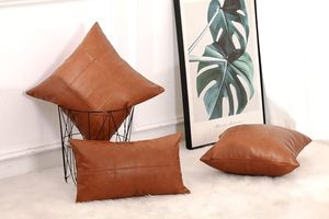 Funda de cojín rectangular de piel sintética marrón con costuras modernas, funda de almohada lavable con cierre tipo sobre para decoración del hogar - Product Image 4