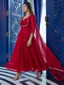 DISEÑO FENDY: Conjunto de Kurti, Pantalón y Dupatta de Satén con Bordado de Lentejuelas, de Lujo, Moderno, de Secado Rápido, para Fiestas, Bodas y Diwali, Venta al por Mayor - Product Image 5