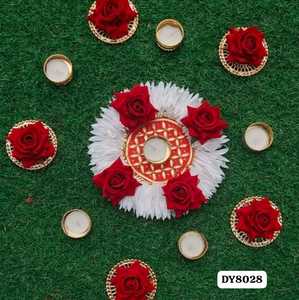 Juego de Portavelas Rangoli Hechos a Mano con Rosas Rojas y Plumas Blancas para Decoración de Bodas, Hogar, Mesa al Aire Libre, Diseño Tradicional - Product Image 4