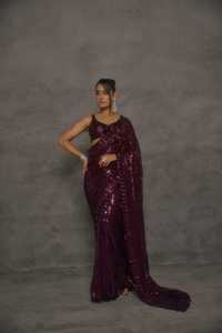 Sari en Faux Georgette de 5 mm avec Broderie de Sequins et Pièce de Blouse Assortie, Idéal pour les Tenues de Soirée de Créateur - Product Image 4