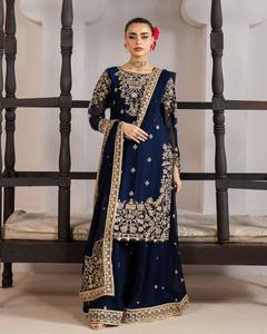 Salwar Kameez Traditionnel Bleu Marine Brodé pour Femme, Longueur Ras du Sol, en Soie, Style Indien et Pakistanais, Coupe Classique, Idéal pour Mariage - Product Image 1