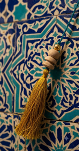Cojín Decorativo con Borlas y Diseño Damasco en Verde Azulado y Dorado, 100% Rayón, Textil para el Hogar - Product Image 6