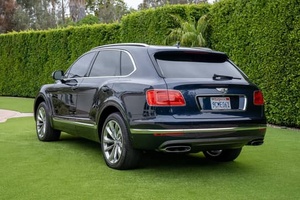 Bentley Bentayga W12 Usado del 2017 - Product Image 2