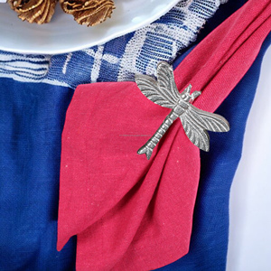 Vente chaude argent libellule en forme de rond de serviette métal cercle serviette boucle table décoration rond de serviette en gros quantité en vrac - Product Image 4