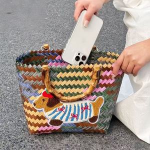 Bolso Tote de Mujer Tejido a Crochet con Aplique de Perro de Dibujos Animados, Estilo Bohemio, para Primavera y Otoño, con Cierre de Cremallera, Asa Única y Parte Superior Abierta - Product Image 1