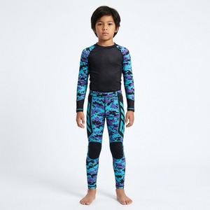 Conjunto de Rash Guard y Spats de MMA para Niñas, Manga Larga, Estampado Digital Morado y Verde, Compresión Elástica en Cuatro Direcciones - Product Image 6