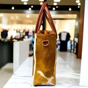 Sac fourre-tout tendance en cuir véritable fait main avec broderie et fermeture éclair, couleur unie, pour femme LHTB-0093 - Product Image 5