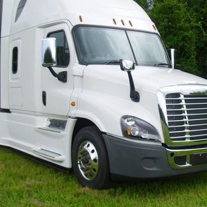 Copertura Terminale Paraurti Destro/Passeggero per Camion Pesanti con Foro per Fendinebbia Compatibile con Freightliner Cascadia 2008-2017 - Product Image 6