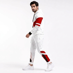 Vêtements de sport performants, toucher doux, ensembles de sport imprimés pour hommes, mouvements faciles, tissu respirant pour la salle de sport, les entraînements et les voyages. - Product Image 3