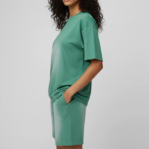 Ensemble court 2 pièces pour femme 100 % coton, avec logo sérigraphié personnalisé, coupe oversize à épaules tombantes, confortable, OEM/ODM - Product Image 5