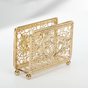 Porte-serviettes en métal à motif floral, finition dorée, organiseur de mouchoirs décoratif, support élégant pour table - Product Image 1
