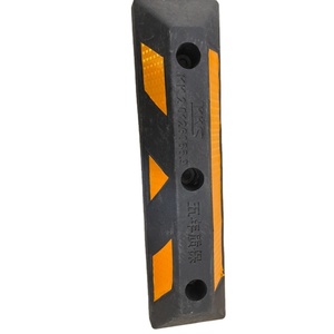 Borne de stationnement personnalisable 480-2000 mm en caoutchouc et plastique, marque Aiko, pour véhicules et voitures, vente chaude - Product Image 1