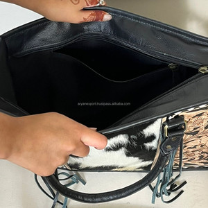 High Quality Large Capacity Luxury Hand Tooled Leather Women's Tote Bag Western Cowhide Floral <b>Concealed</b> Carry Crossbody Bag - Product Image 6