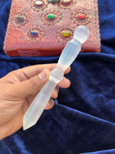 Best Quality Natural <b>Selenite</b> Spiral <b>Wand</b> Healing Crystal Stick for Chakra Balancing & Spiritual Cleansing - Product Image 4