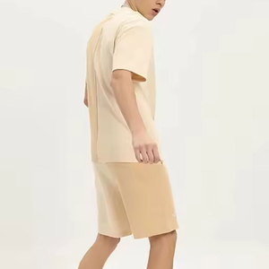 Prix raisonnable, t-shirts et shorts pour hommes les plus vendus, ensemble décontracté de haute qualité pour adultes. - Product Image 2