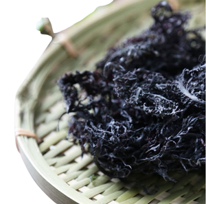 สาหร่ายทะเลแห้งเกรดดีที่สุด สาหร่ายทะเลดิบ Eucheuma Cottonii ธรรมชาติ บรรจุภัณฑ์แบบซิปล็อค 100 กรัม คุณภาพส่งออก - Product Image 2